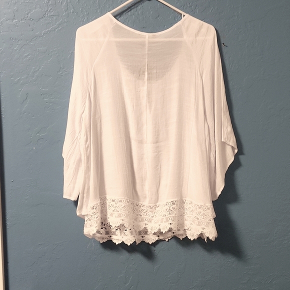 Unique Spectrum  1 X sheer white blouse - Picture 2 of 4